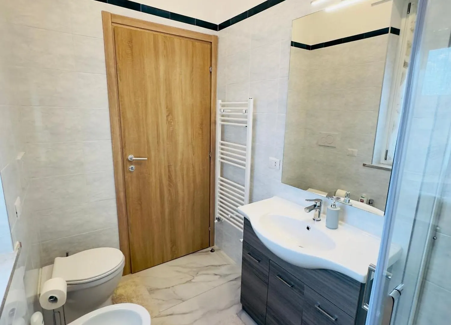 Era Apartments Posizione Milano-Bergamo-Monza Caponago Italia