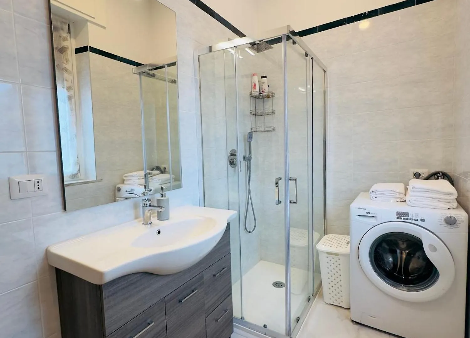 Era Apartments Posizione Milano-Bergamo-Monza Caponago